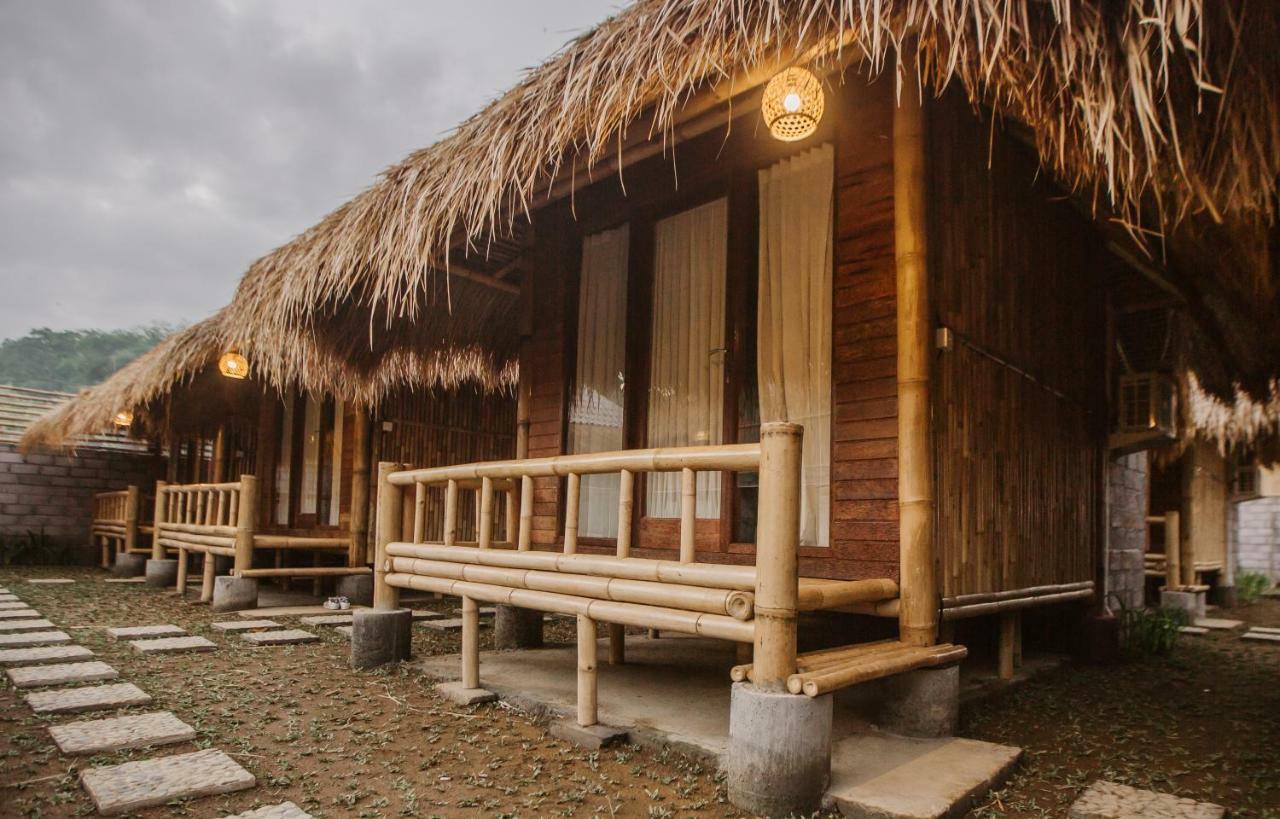 The Umah Bamboo Hotel Canggu  Exterior photo